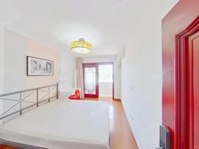 东四地铁口+全明格局南北通透三居采光好+小区已改造+离地铁近