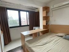 精装修地铁口新闵小区 48.7平1居 南向精装修 着急出售