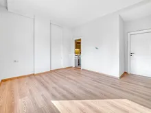 阿拉尼亚奥巴社交综合体中别致的公寓,带泳池