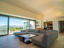 伊兹密尔(?zmir)乌尔拉(Urla)的独立海景别墅,带私