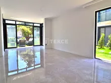 土耳其博德鲁姆(Bodrum)海滩附近的公寓