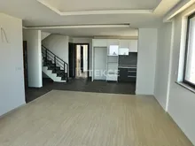 安塔利亚阿拉尼亚与大自然融为一体的海景公寓