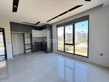 阿拉尼亚(Alanya)设施齐全的多功能住宅区内的别致房产