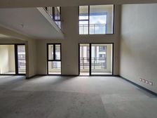 中海世家叠加复式 带2个车位 送露台 新房未住 有钥匙