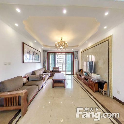 雅居乐富春山居 4 房 178 方