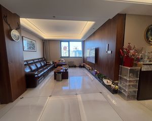 里仁越府3室1厅2卫南朝向399.0万元/套出售