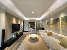 保利纯正精装洋房 板式结构 业主诚心出售