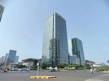 绿地缤纷城1500平整层,单价0.58万)诚意出售