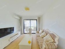 中间位置,中高楼层视野开阔,阳光充足,自住精装修