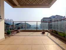 金开大道 棕榈泉一期洋房板式户型 精装大3房 急售