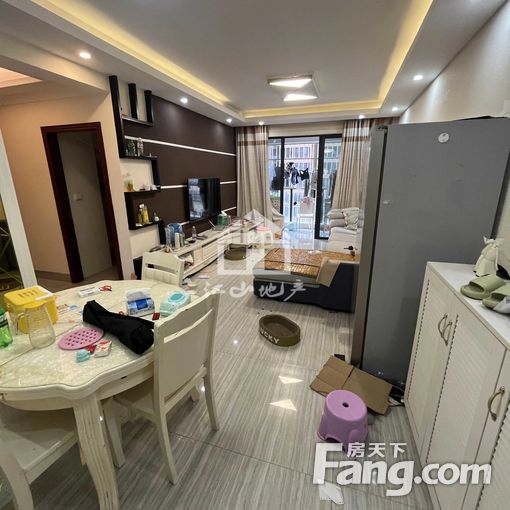 江宇世纪城三期 4房2厅