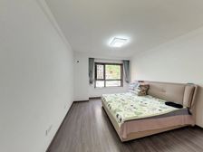 双D铁旁 桃源居 精装四室 中间楼层采光无挡 公摊小随时看