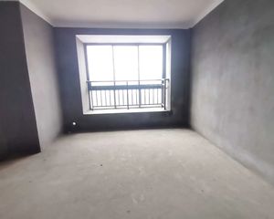 联冯家园3室2厅2卫南朝向79.7万元/套出售