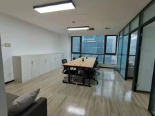 东四环广渠路 地铁7号线 金海商富中心111平精装遗留带家具