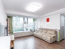 正南华贸公寓2室2厅精装修