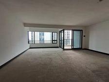 龙湖昱湖壹号大平层 端户 户型通透 L型客厅 诚心出售