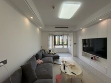 住家精装,装修20多万 近轻轨站,95新 品质好房