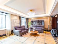 银河湾二期小区中间位置好楼层客厅朝苏州园林楼梯间有窗