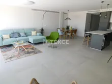 位于托雷布兰卡(Torreblanca)的顶层公寓,带有壮观