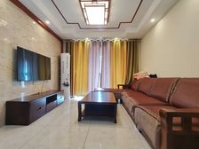 照母山光环商圈带书包。 康桥融府 无落户年限限制。房源保真!