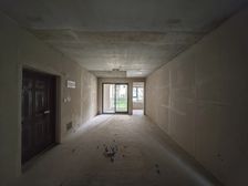 大渡口区 中航昕晖璟辰带大花园 四房 88万