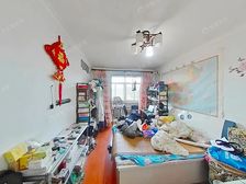 房山区燕山 杏花西里小区商品房满五年 精装修 诚心出售