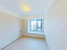 艮北新城翠揽云境公寓4室2厅视野好,有钥匙楼层高!