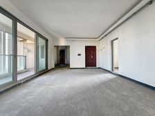 融景城馨苑 154.64平4居 南向精装修 着急出售