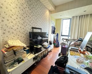 水尚阑珊3室2厅1卫南朝向240.0万元/套出售