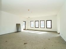 温哥华森林5室2厅企业推荐房源