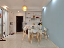 东方明珠三村2房南精装真实好房