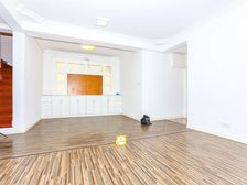 找小程,中介费0.8% 十年专业服务 上市公司,交易有保障