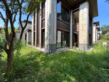 金科九曲河 东区合院端户 单层150平 三车库 近轻轨站