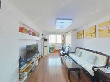 如果要观望,我建议你看完这个房子后再观望,一定不会让您失望
