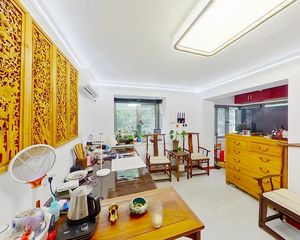 全明户型 东西通透 客厅两面采光,楼层好