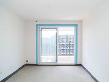 桃李东方 97.1平3居 南向毛坯 拎包入住