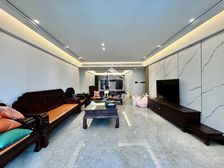 万科城北区5房2厅 精装 未入住过 大平层