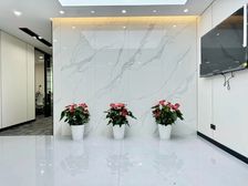 六道口 金码大厦525平,楼下就是地铁口,,南向