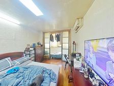 新上中间楼层,朝南一室户带阳台,全明户型,居家装修