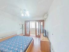 地铁14号线 小区中间位置 高陵路网红菜场 中环百联 乐购