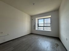 安粮城市广场1期 3房 800000.0 南北通透,业主急售,满两年