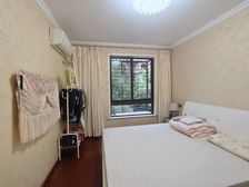 东方明珠六村3房南精装真实好房