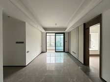 中央公园 香港置地衿湖翠林云峯一期三房138万