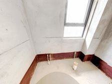 低密社区洋房,毛坯,南北通透,看房方便