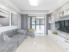 特价 玉兰广场二期 精装修保养很好 随时看房