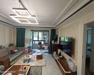 庄和家园 3室2厅 南通透北 豪华装修