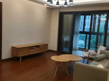 万象华府一期 4室2厅 南 精装