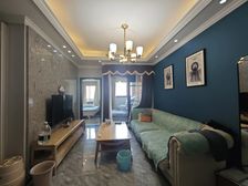 近轻轨,全新装修没住过人,一个站就到龙湖跟万达