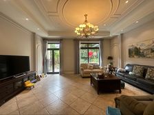 香港置地联排端户精装别墅+安静+视野开阔+拎包入住