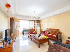 3室2厅润枫水尚东区